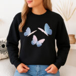 1243b Дамска ватирана блуза Blue Butterflies