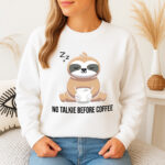 1276b Дамска ватирана блуза No Talk Before Coffee