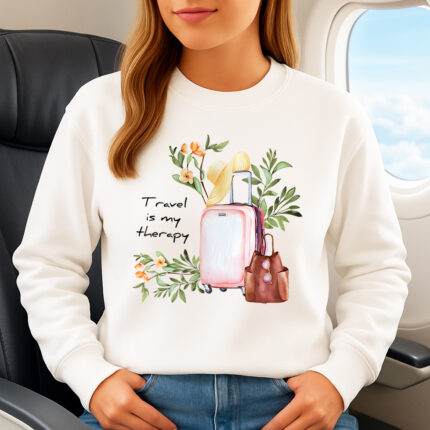 1383b Дамска ватирана блуза Travel Is My Therapy
