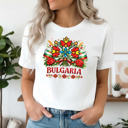 3014 Тениска Bulgaria с фолклорни мотиви и рози